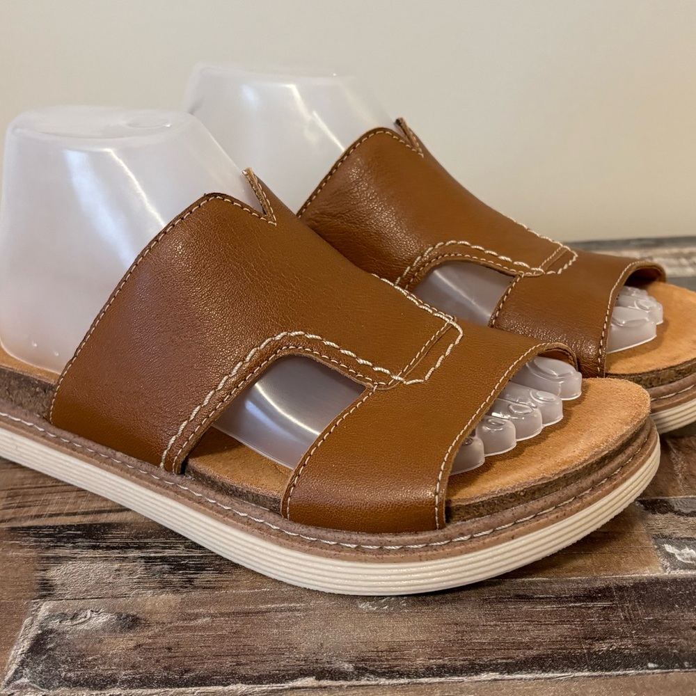 Clarks Brown Leather Sandals